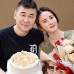 影城称已管造？台新北市进行泼水节朱立伦同场被泼及网友看“哪吒2”指引白叟不要讲话被泼奶茶